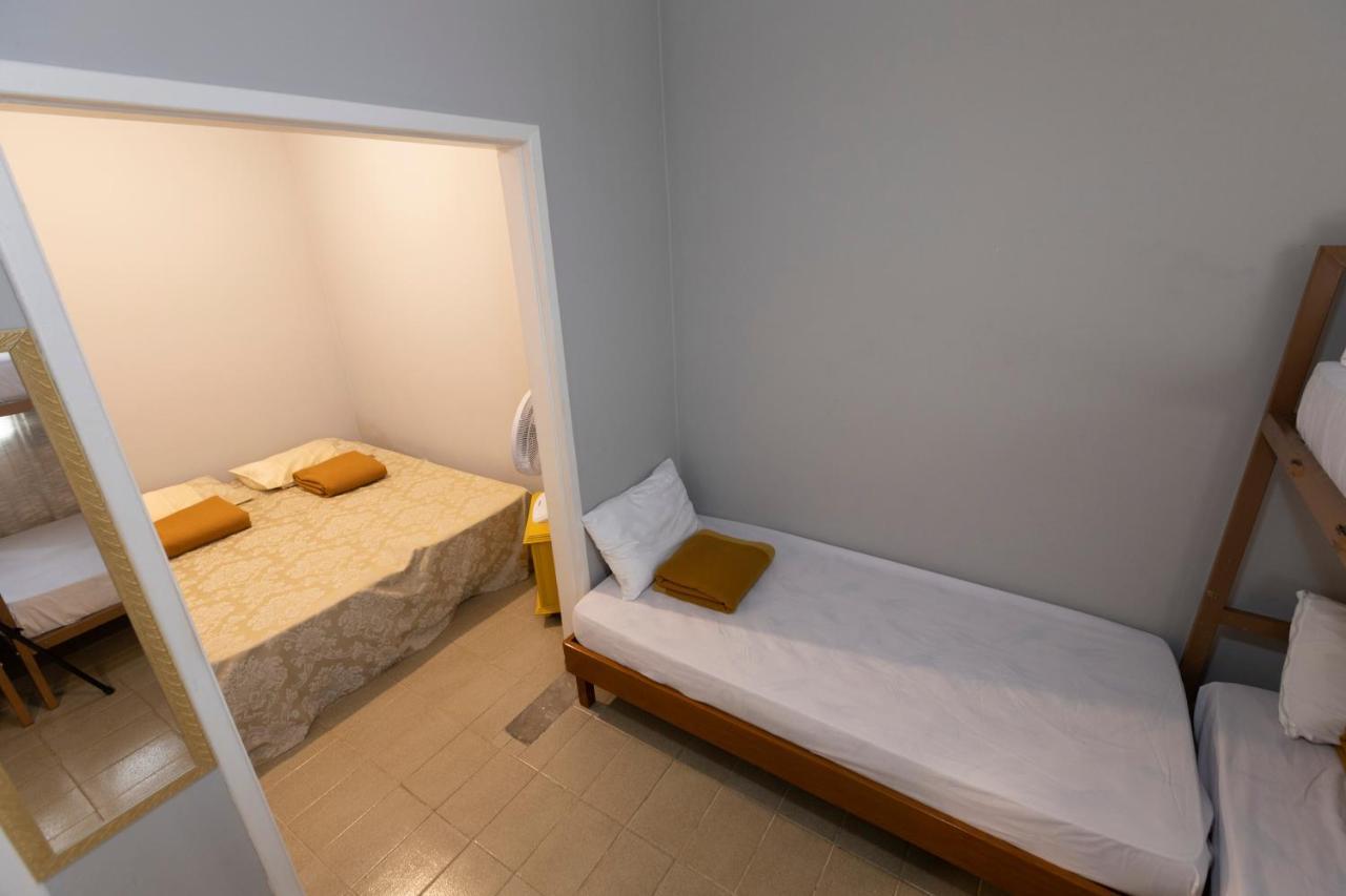 Cama de Solteiro em Dormitório Feminino